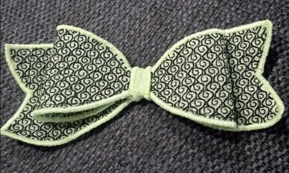 Free Standing Lace Bow: A Designer’s Review for Boutique Sweatshirts